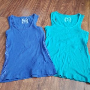 2 tank tops